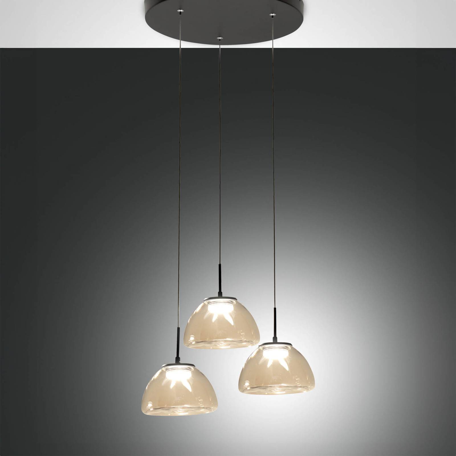 Fabas Luce Lampa wisząca Lucille LED, 3-punktowa, kolor koniakowy, CCT