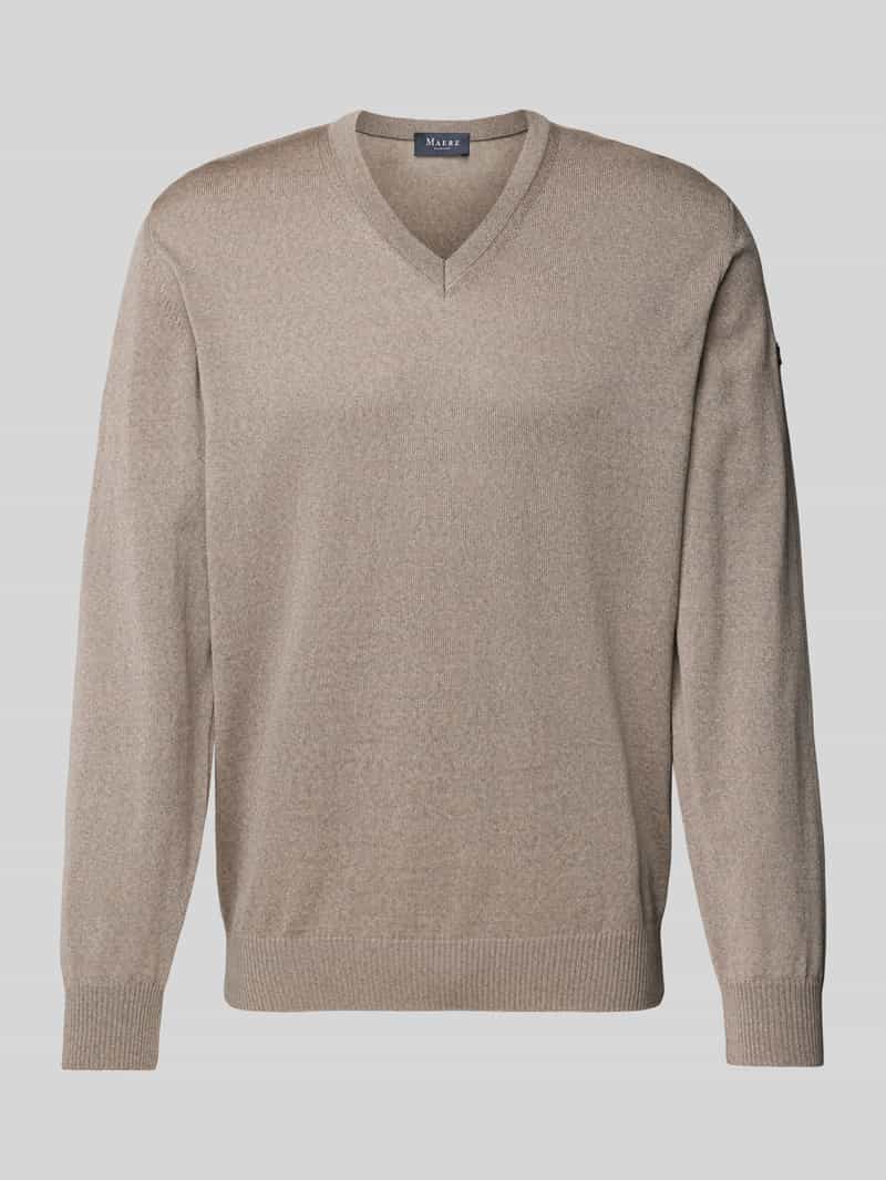 Sweter z dzianiny z dekoltem w serek
