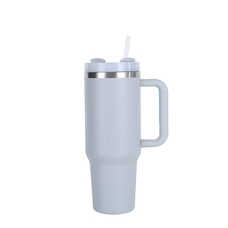 KUBEK TERMICZNY ZE SŁOMKĄ 1200ML KUBEK TERMICZNY ZE SŁOMKĄ SZARY