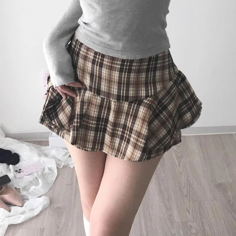 Spódnica mini w kratę - Brązowy