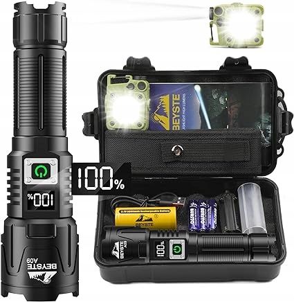 Ultra mocna latarka wodoodporna 500000 lumenów Zasięg do 1500M ZESTAW