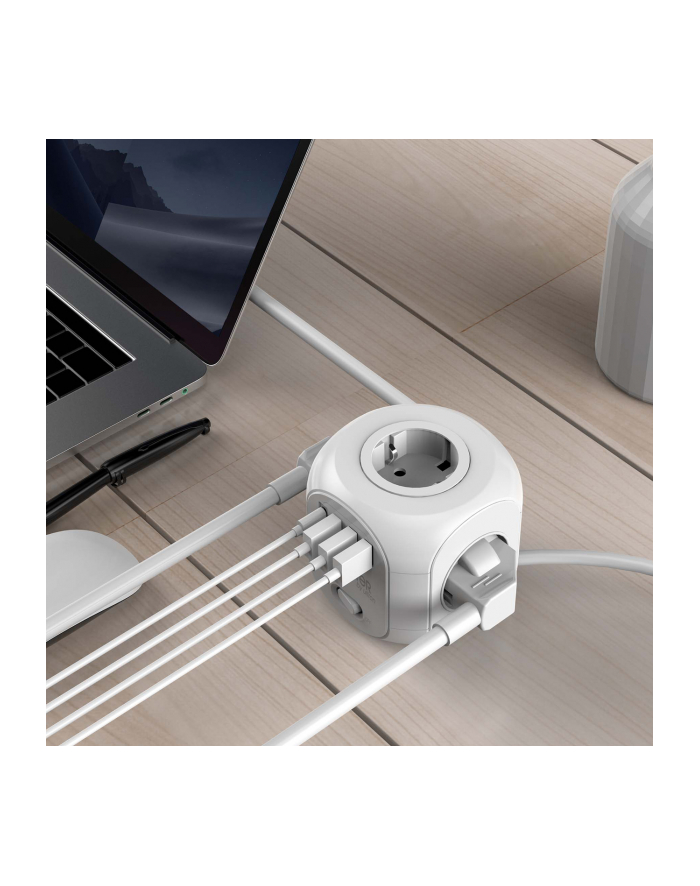 RealPower PowerBox 431 4-drożne gniazdo wtykowe z 3 x USB i 1 x port ładowania USB-C