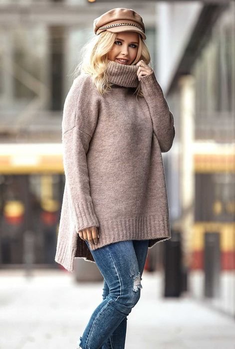 Sweter z golfem - latte