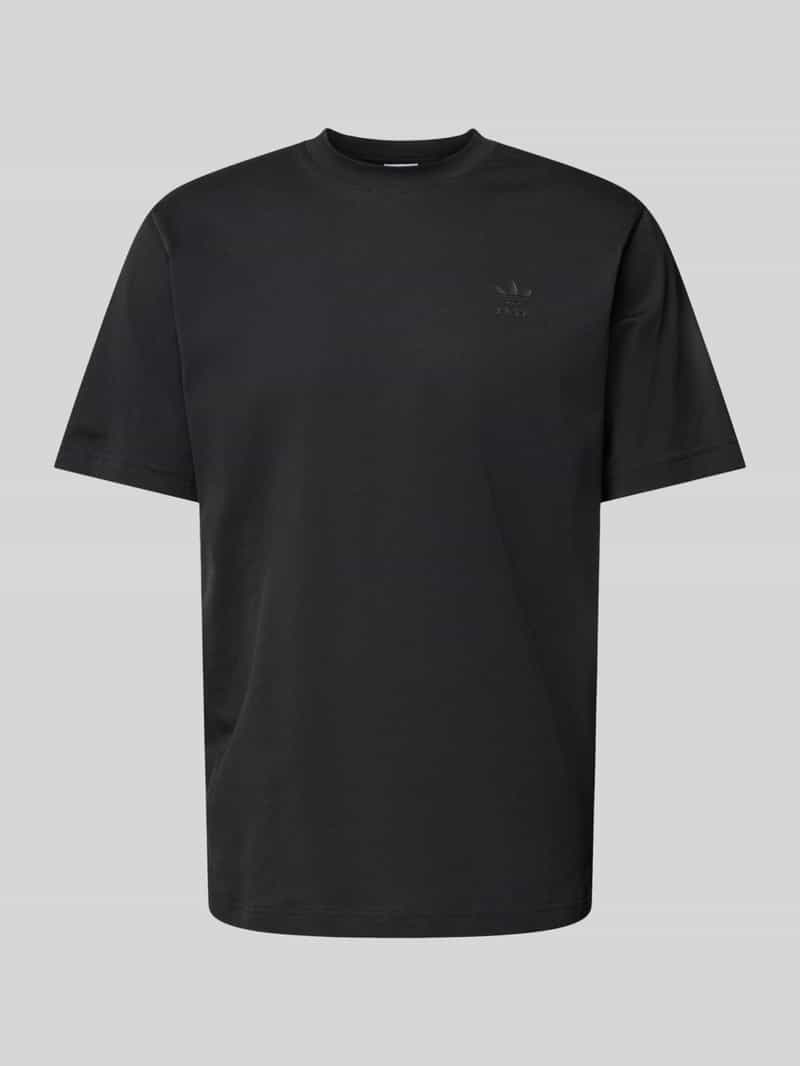 T-shirt z wyhaftowanym logo
