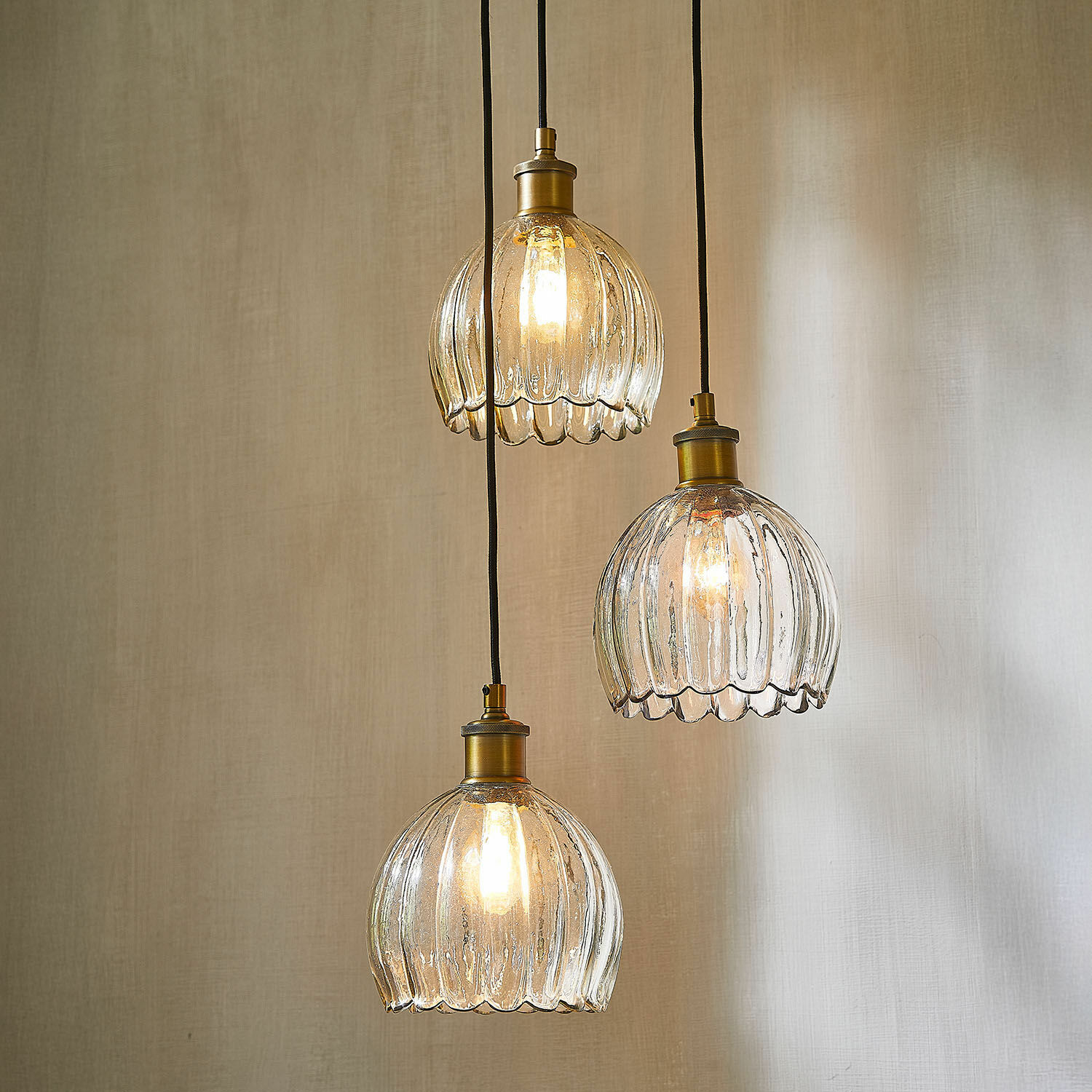 Lampa wisząca Rilenov