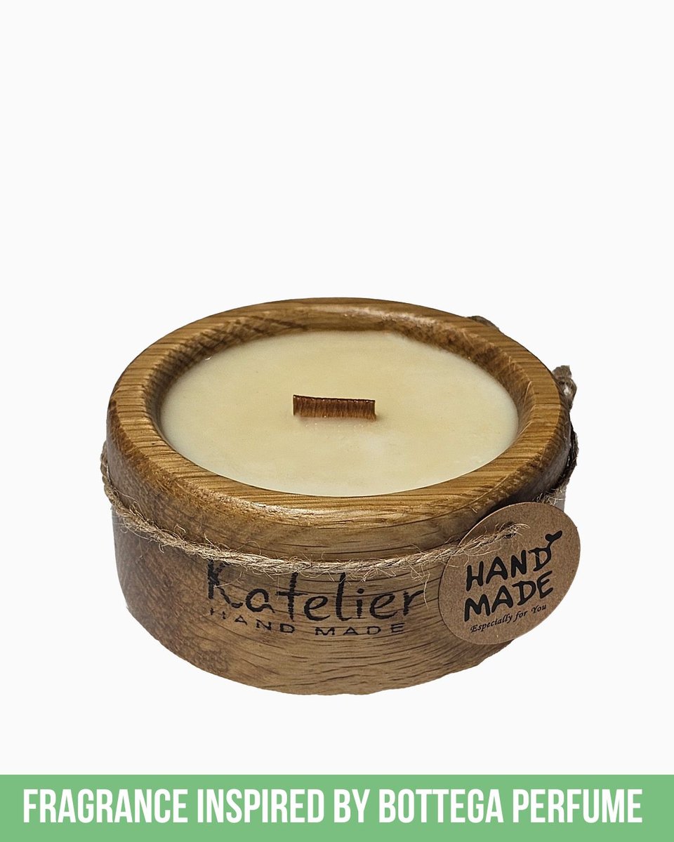 Świeca Perfumowana w dębowym pojemniku - Mała Elegancja Dębu - 100 ml - Zapach inspirowany perfumami Bottega