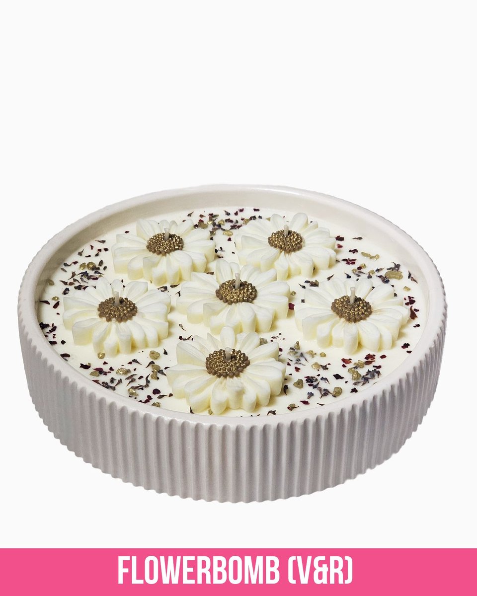 Świeca sojowa - Złota Polana - 850 ml - Zapach FlowerBomb (V&R)