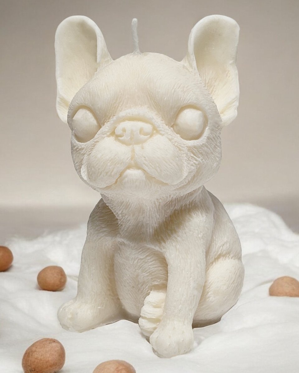 Świeca Sojowa w kształcie Buldoga - 135 ml - Bezzapachowa