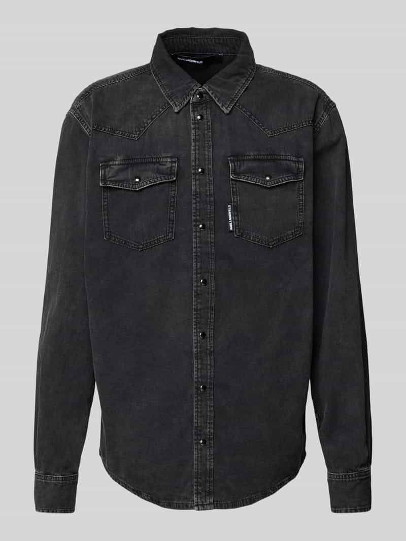 Koszula jeansowa o kroju regular fit z detalem z logo
