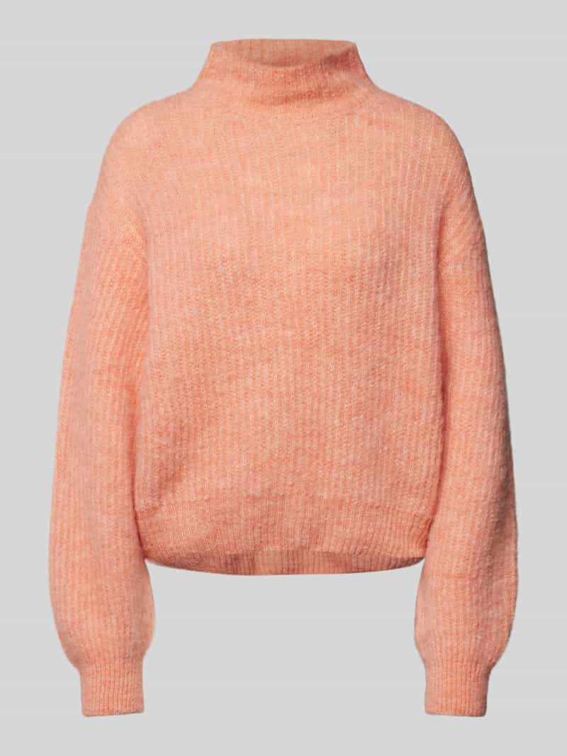 Sweter z dzianiny ze stójką