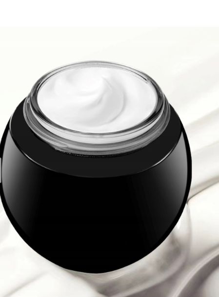 Krem Do Twarzy Czarny Bandaż Żelazko Na Zmarszczki Luxelux 50g