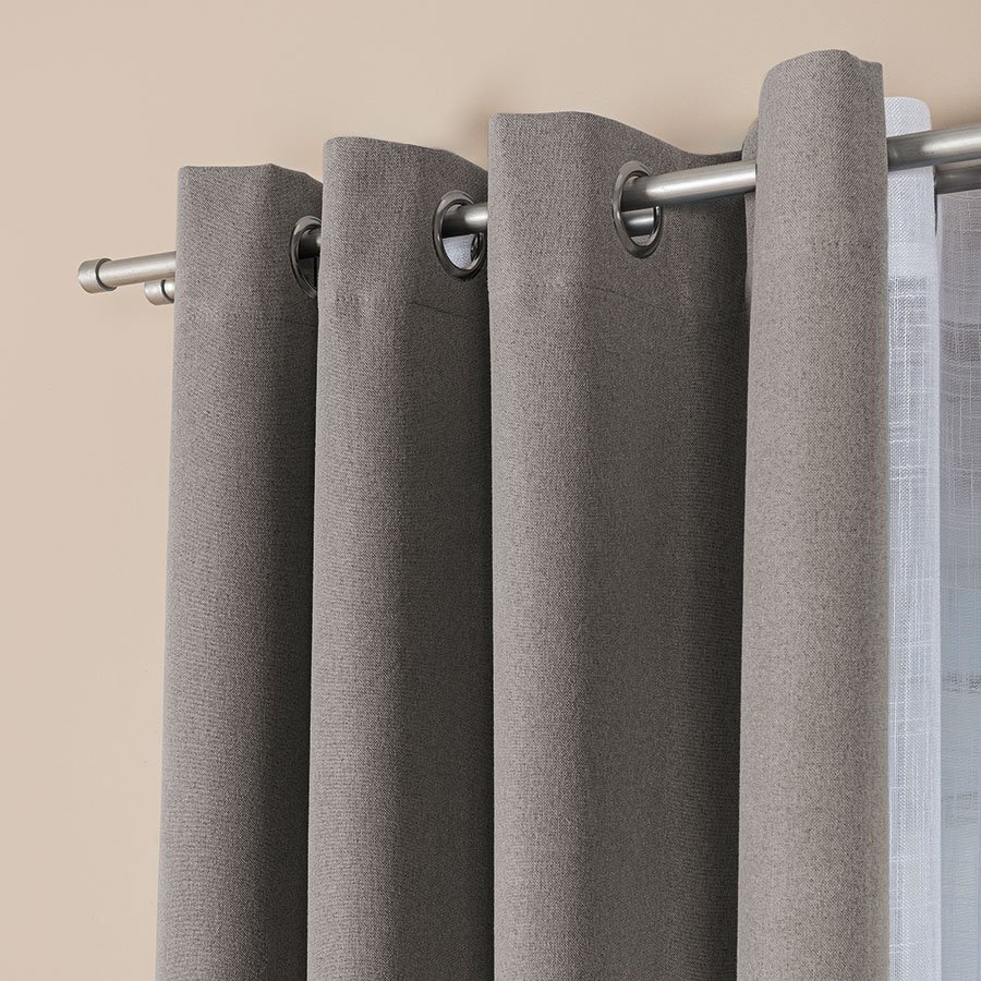 Gotowa zasłona do salonu 100% zaciemniająca na przelotkach, kolor ciemny ciepły szary, 140x230 cm