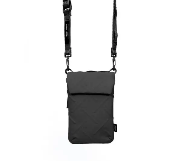 Skinarma Juno Czarny