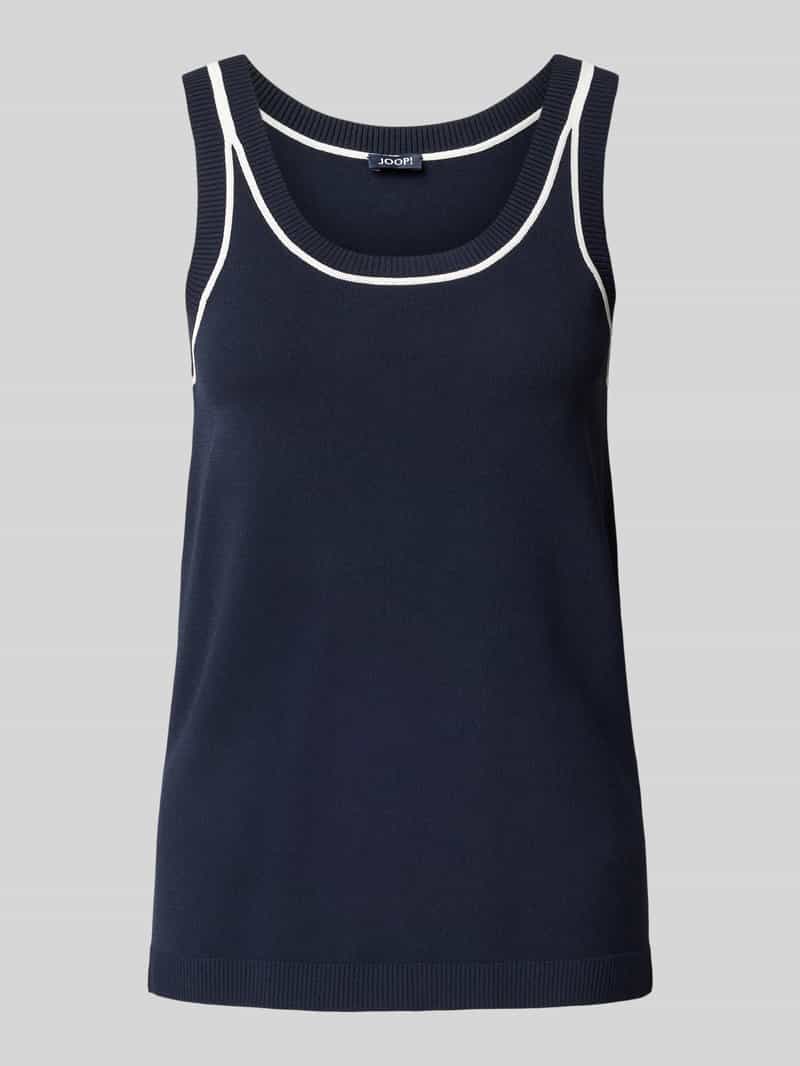 Top z dzianiny z prążkowanymi wykończeniami model ‘Kadi’