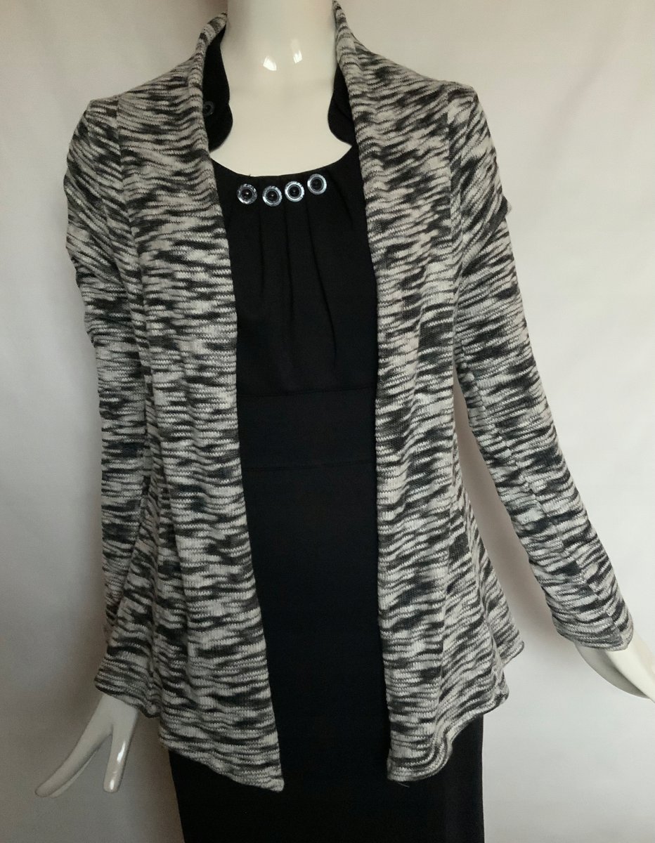 CZARNA NARZUTKA POGRZEB ŻAŁOBA SWETER PLUS SIZE XL OKAZJA