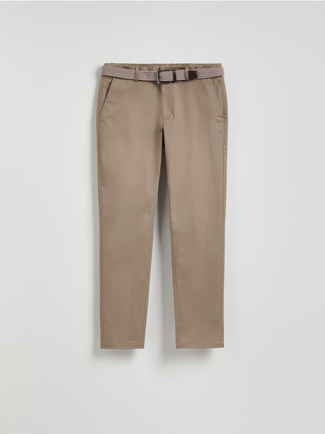 Reserved - Spodnie chino slim z paskiem - brązowy