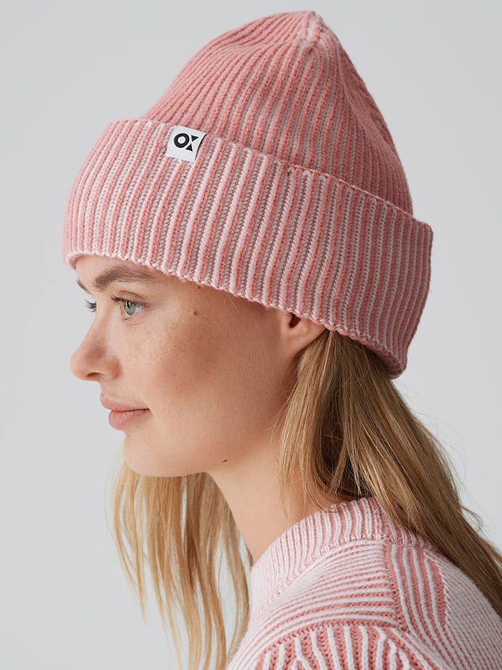 OPUS Czapka beanie w kolorze jasnoróżowym