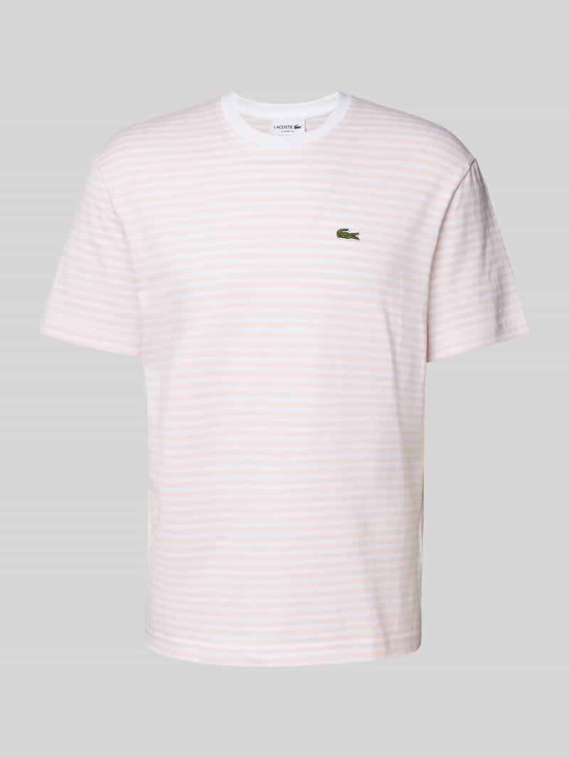 T-shirt z wyhaftowanym logo
