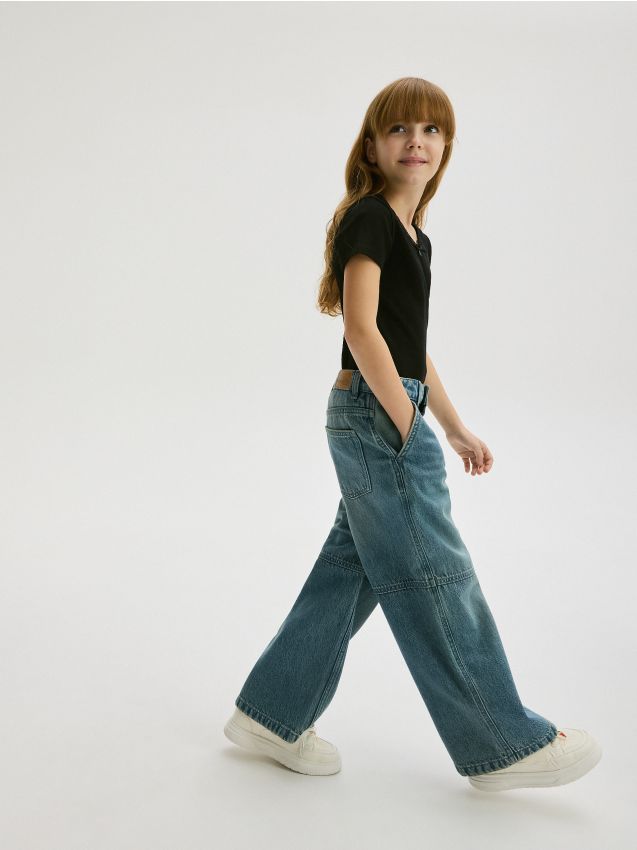 Reserved - Jeansy wide leg ze spraniem - niebieski