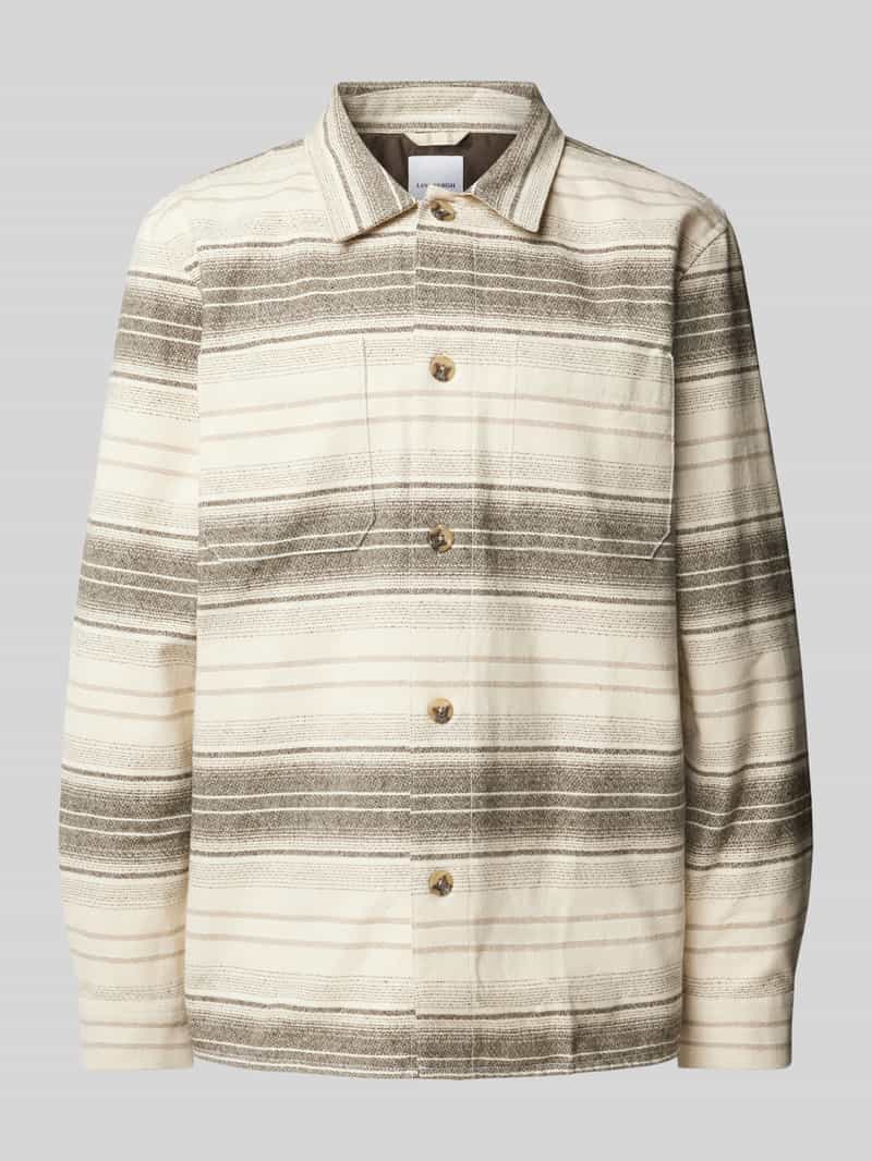 Kurtka koszulowa o kroju relaxed fit z nakładanymi kieszeniami na piersi