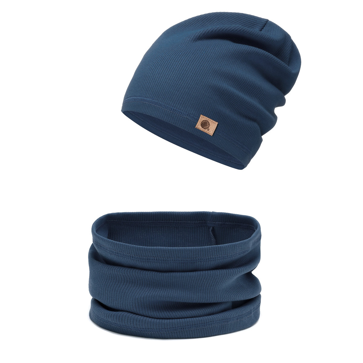 Komplet czapka i komin prążkowany, jeans 48-50