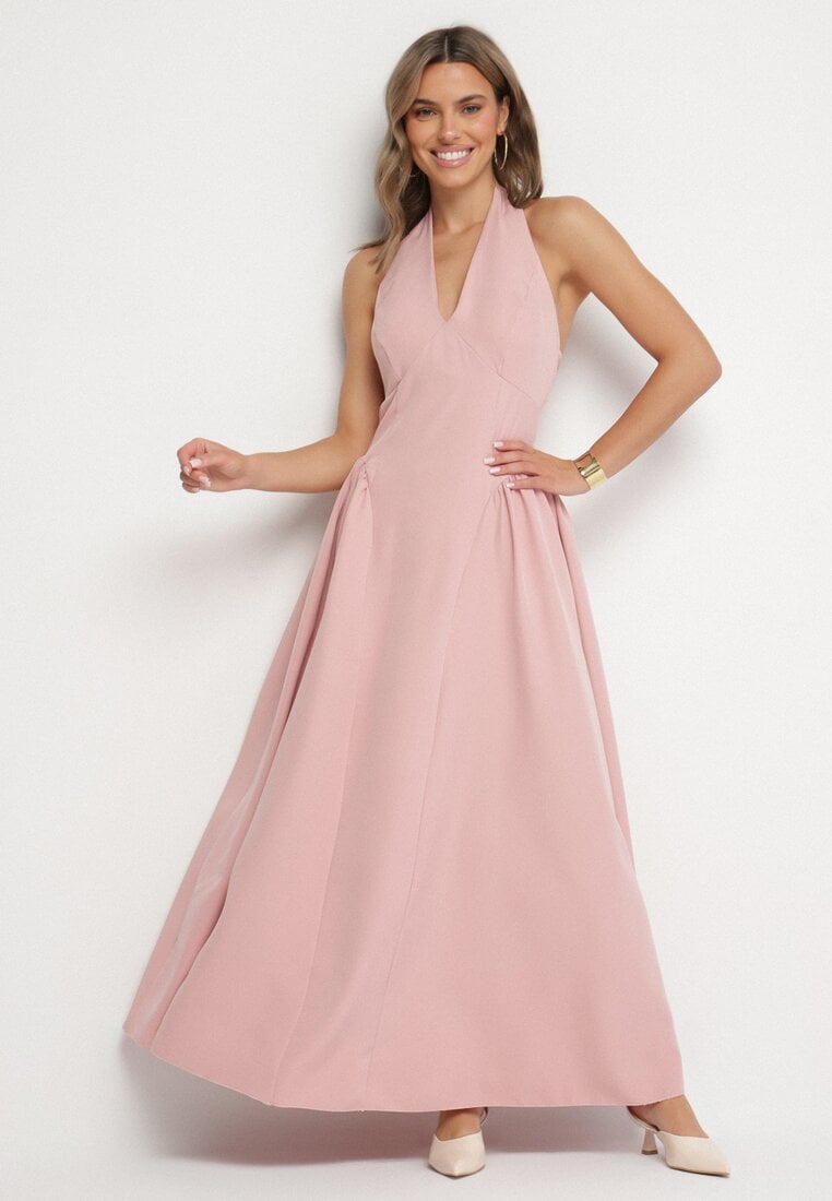 Różowa Sukienka o Rozkloszowanym Kroju z Wiązanym Dekoltem Halter Senicea