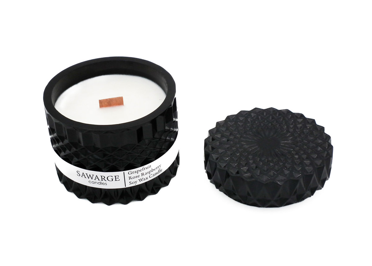 świeca sojowa Black Stone 180g grapefruit malina róża/Sawarge Candles