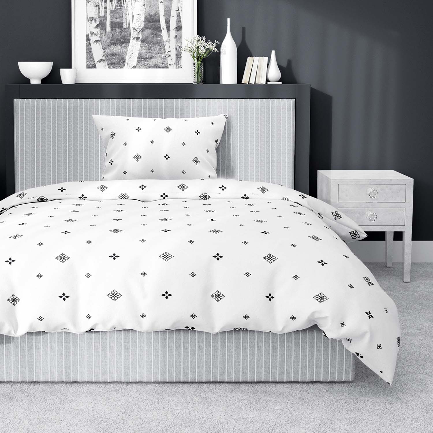 Pościel satynowa 140 x 200 cm Home Satin, biała z ornamentem