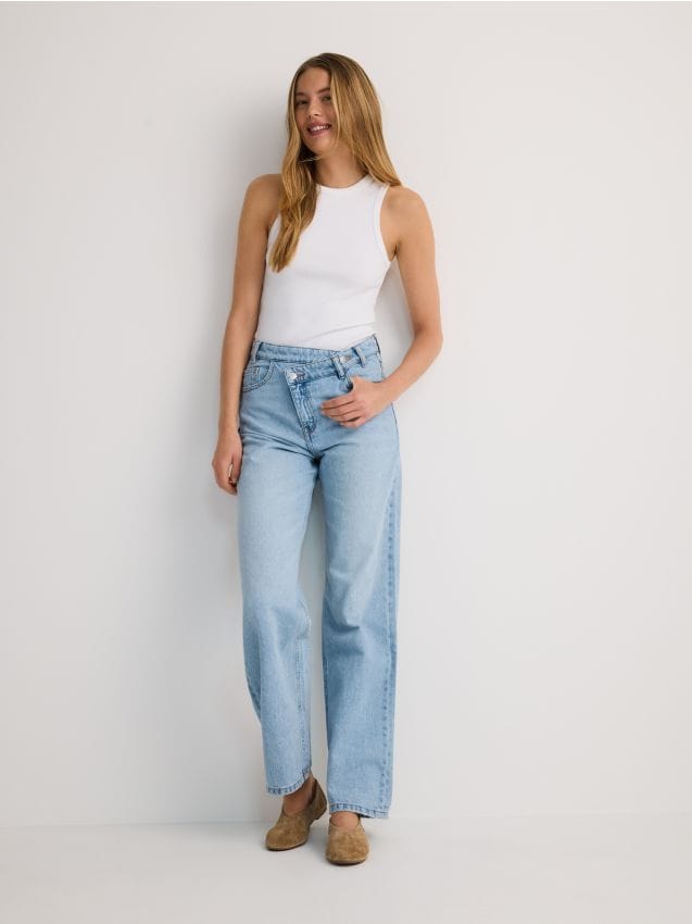 Reserved - Jeansy wide leg z asymetrycznym zapięciem - niebieski