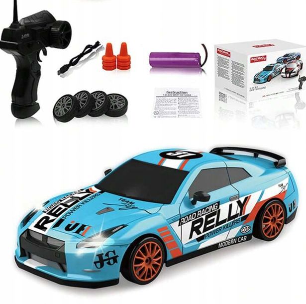 Zdalnie sterowane autko drift, 15km/h Nissan GTR Model RC