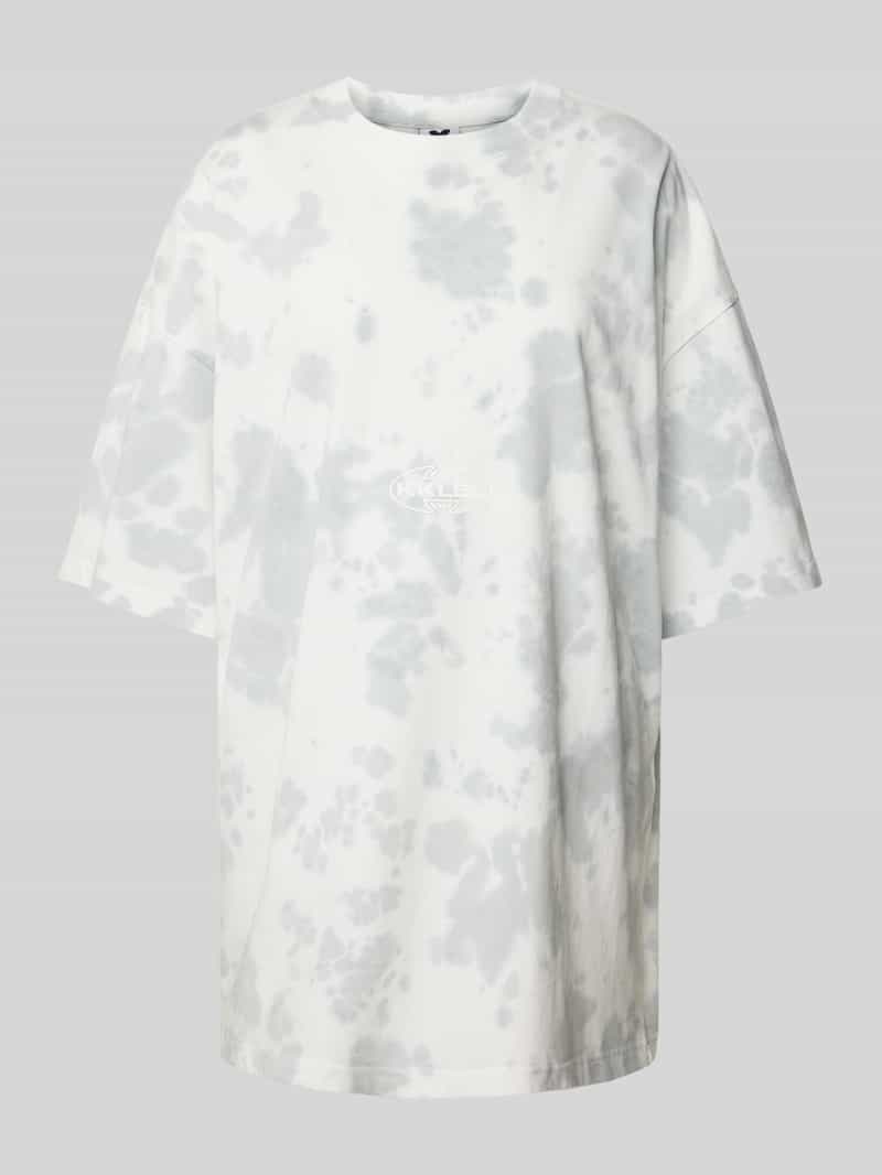 T-shirt o kroju oversized z nadrukiem z logo