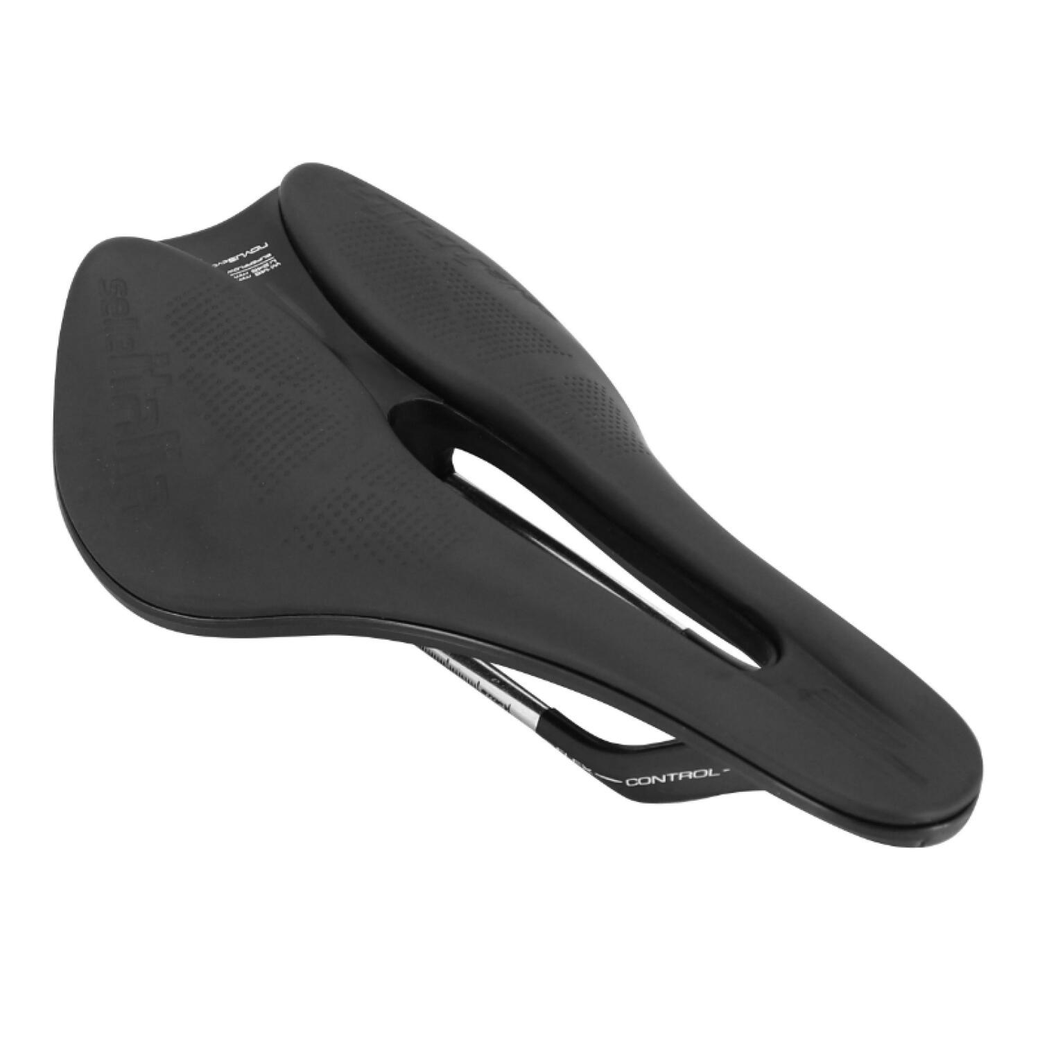 Selle Italia Italia Novus EVO Boost XTech Superflow Saddle, czarny L3 | 145mm 2022 Siodełka szosowe 308153001