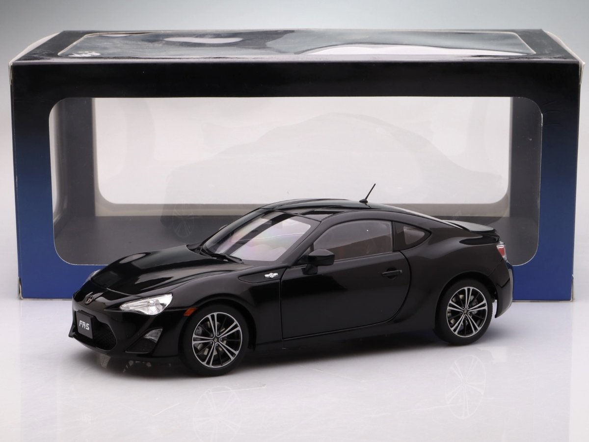 Scion FR-S Coupe 2-Door (North American Version LHD) - 2012, black AUTOart 1:18