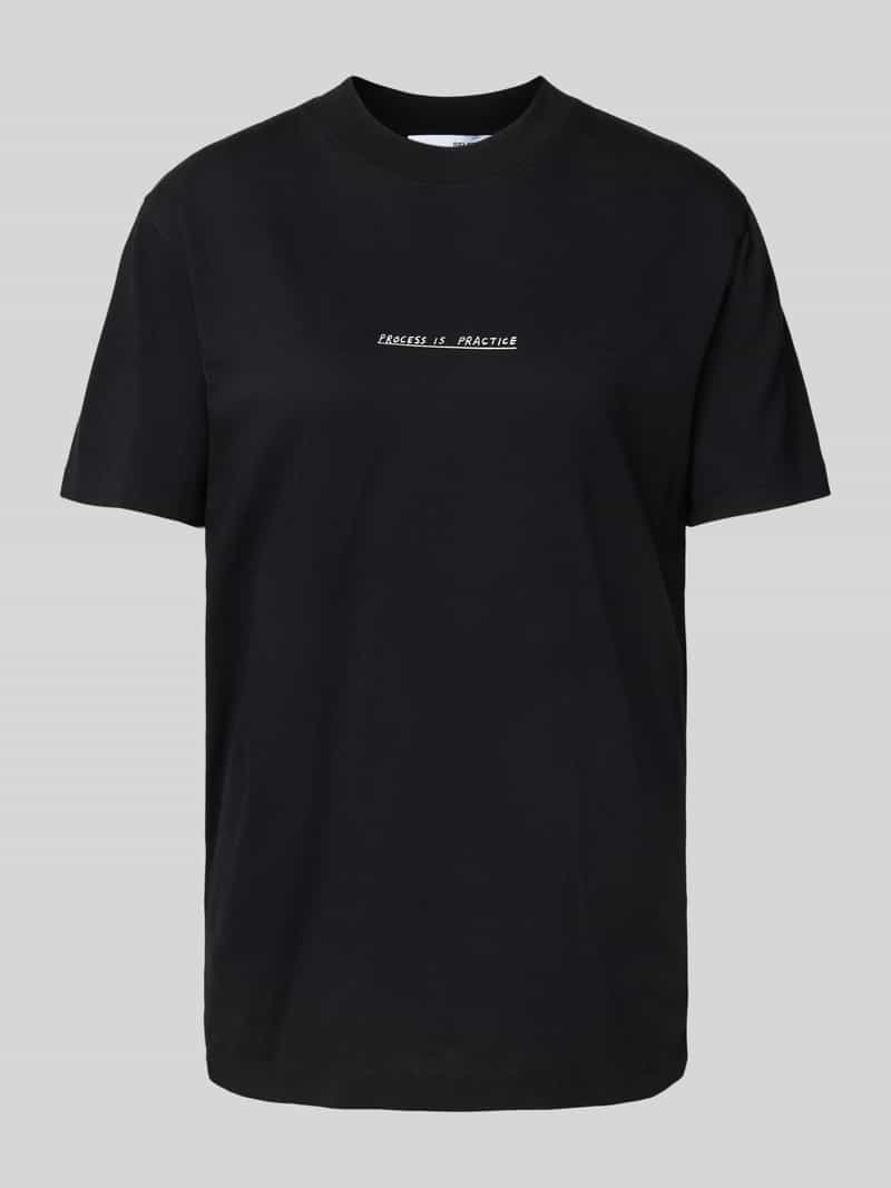 T-shirt z nadrukiem z napisem model ‘RELA COLWOMAN’
