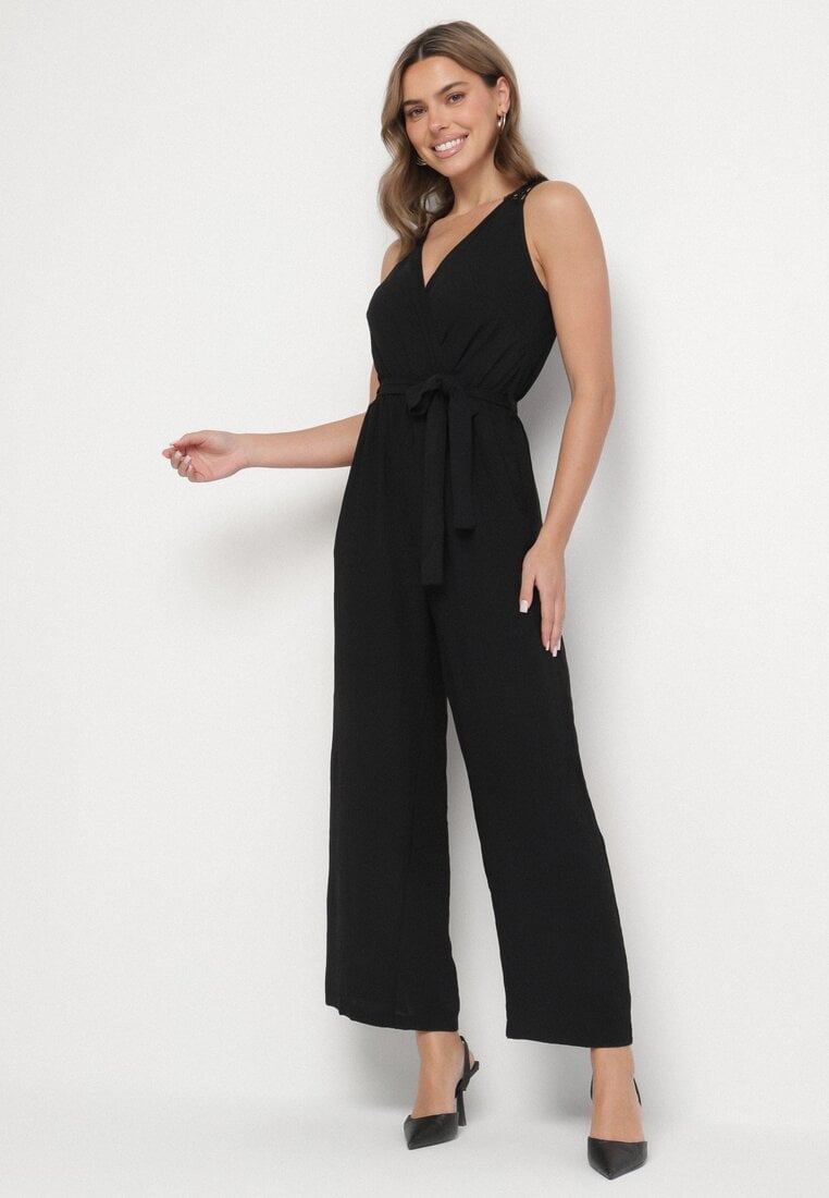 Czarny Kopertowy Kombinezon z Ażurowym Tyłem i Szerokimi Nogawkami Marilna