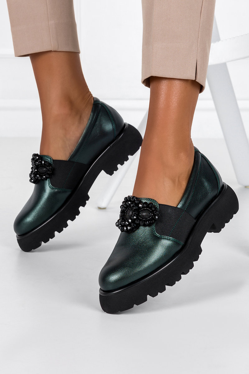 Zielone mokasyny skórzane damskie na bieżnikowanej platformie z koralikami PRODUKT POLSKI Casu 2563-NO-38