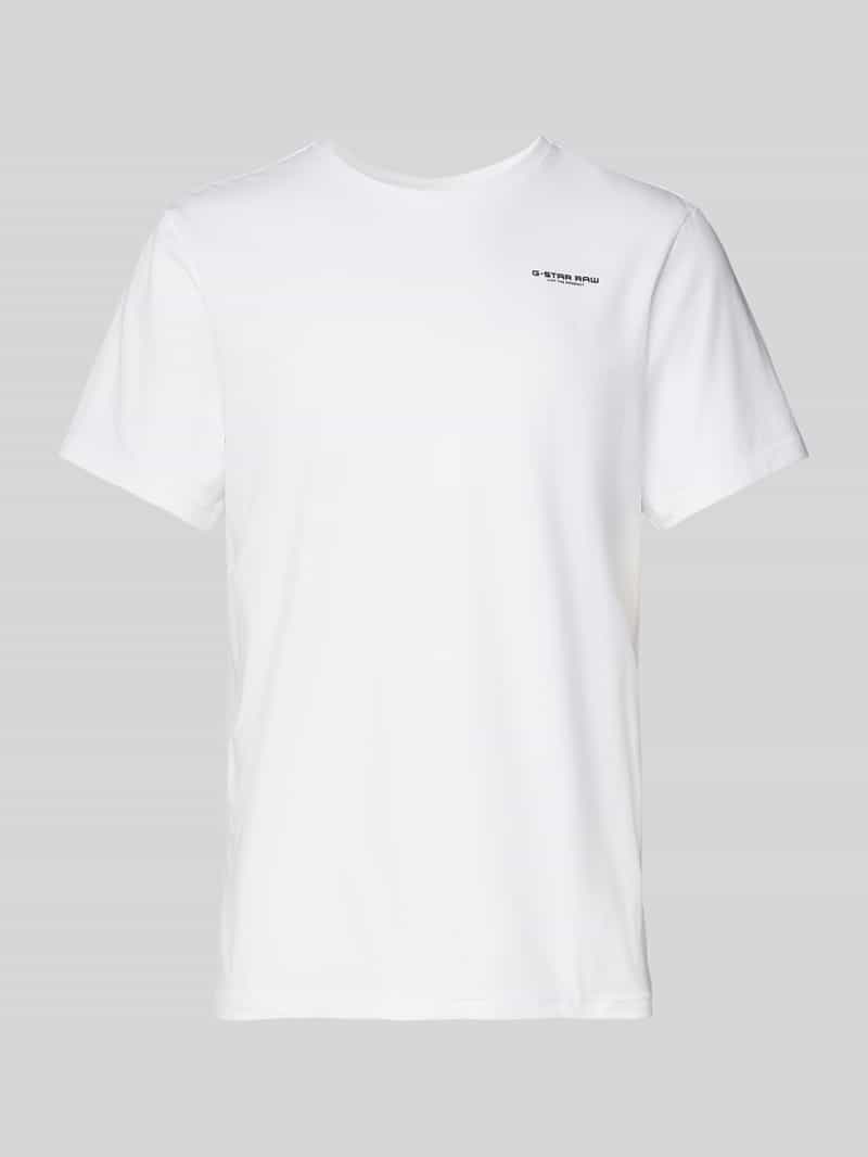 T-shirt o kroju slim fit z detalem z logo