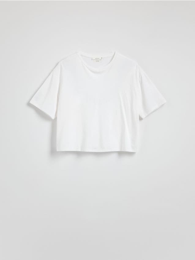 Reserved - Krótki t-shirt z modalem - biały
