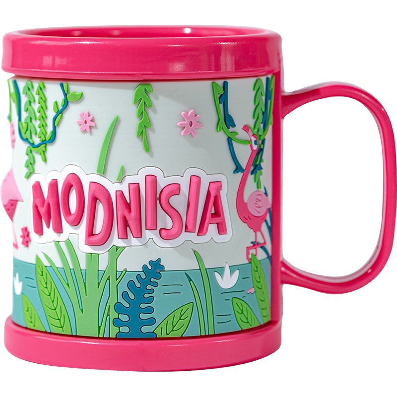 Plastikowy kubek z napisem Modnisia