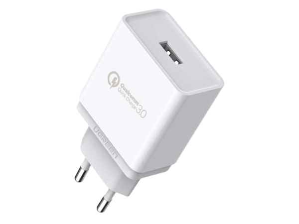 UGREEN Szybka ładowarka sieciowa Quick Charge 3.0 18W 3A USB biały 6957303811335