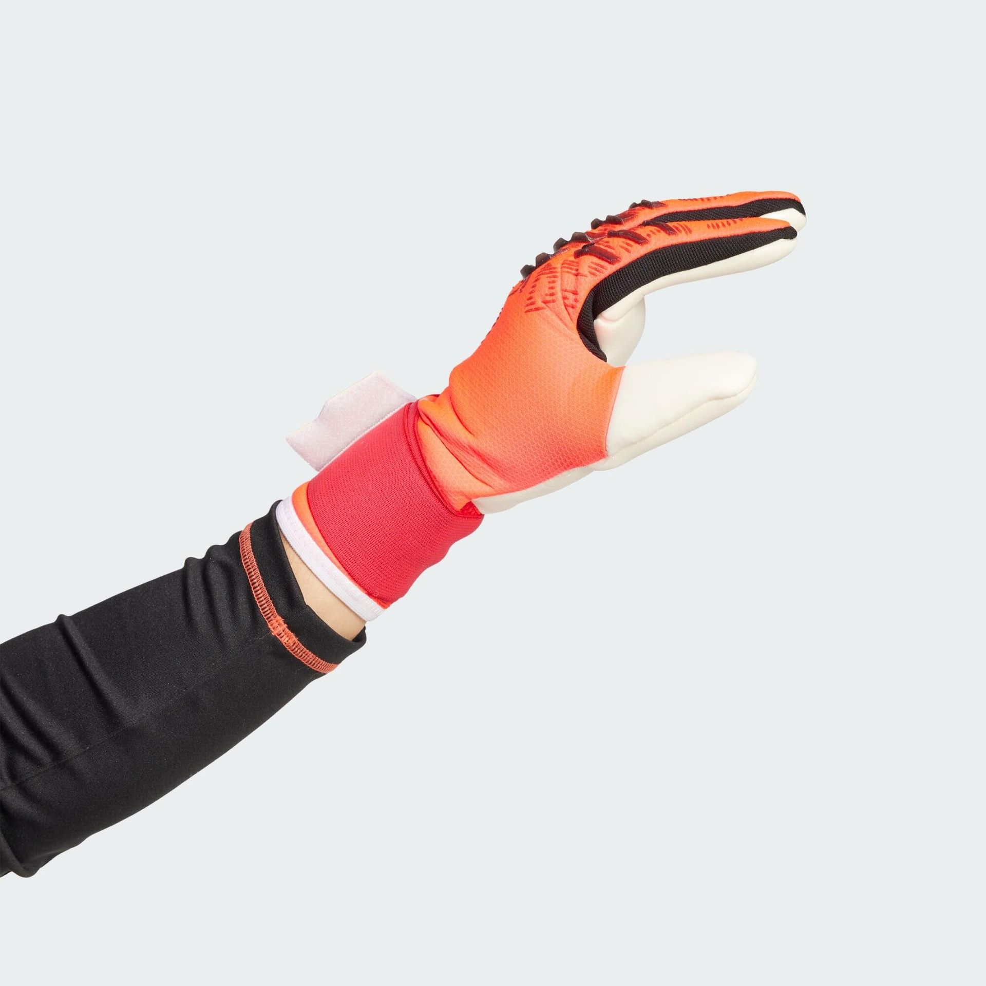 Rękawice bramkarskie ADIDAS PRED GL COM JH3821 – Czerwony