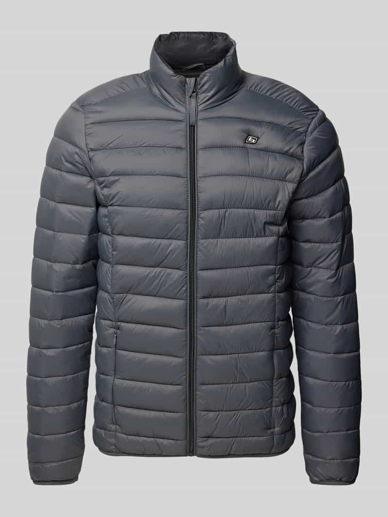 Kurtka pikowana z kieszeniami zapinanymi na zamek błyskawiczny model ‘Romsey’