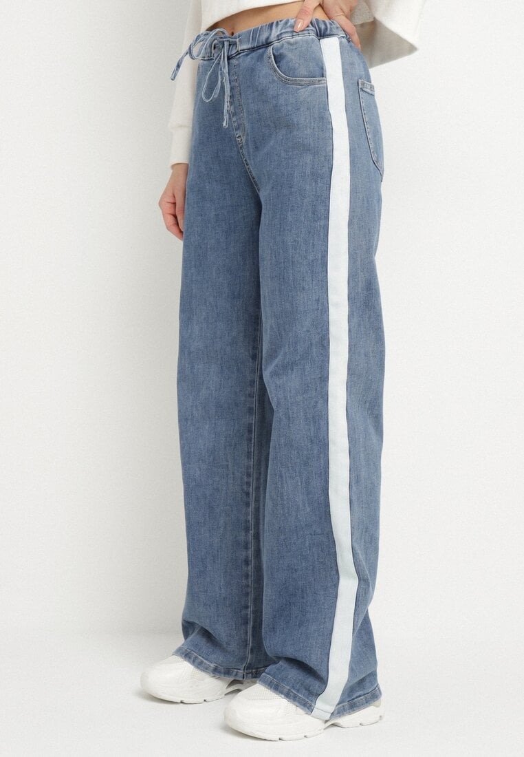 Niebieskie Jeansy o Szerokim Kroju z Gumką w Pasie i Lampasami Nusaria