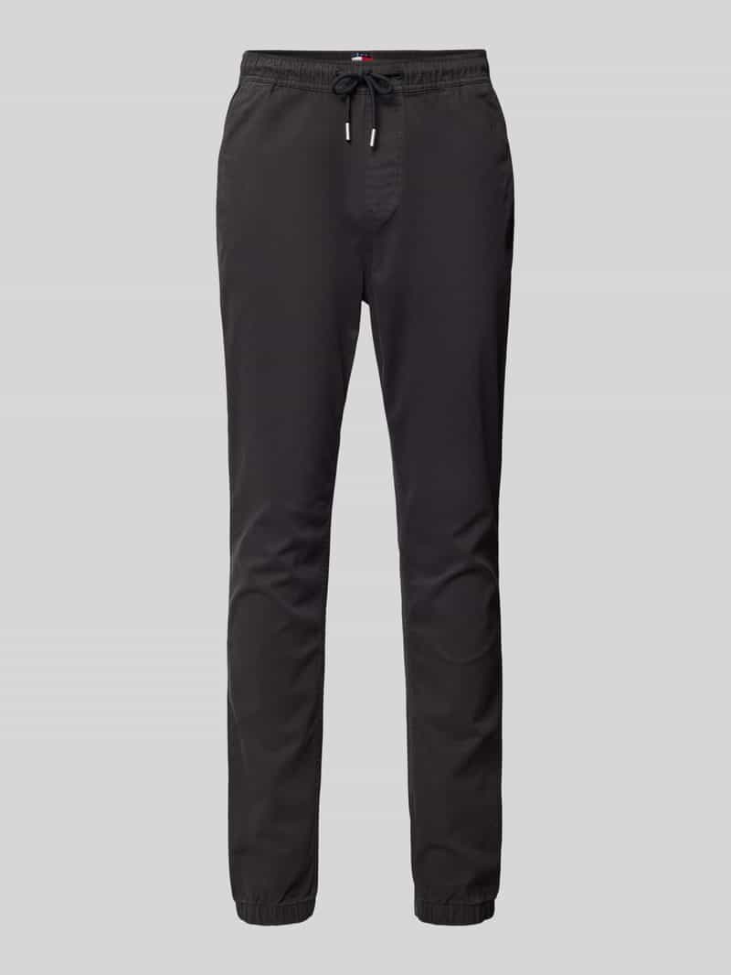 Spodnie sportowe o kroju tapered fit z tunelem model ‘AUSTIN’