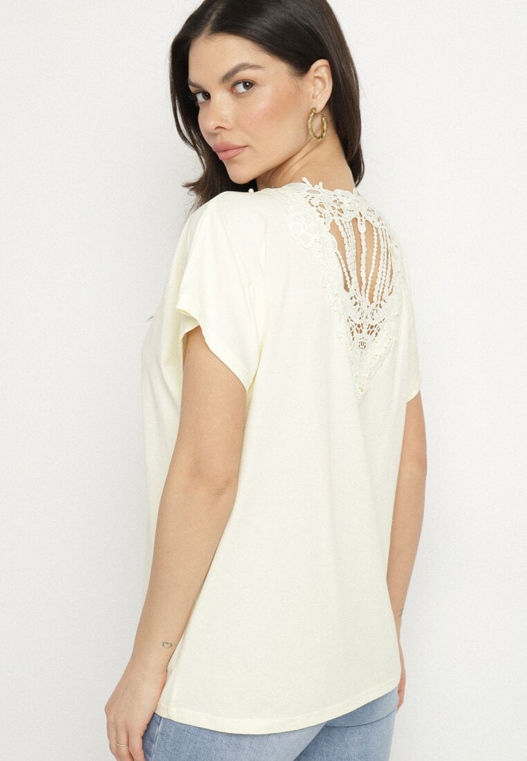 Żółty Bawełniany T-shirt Nietoperz z Perłami i Koronką Eleziria