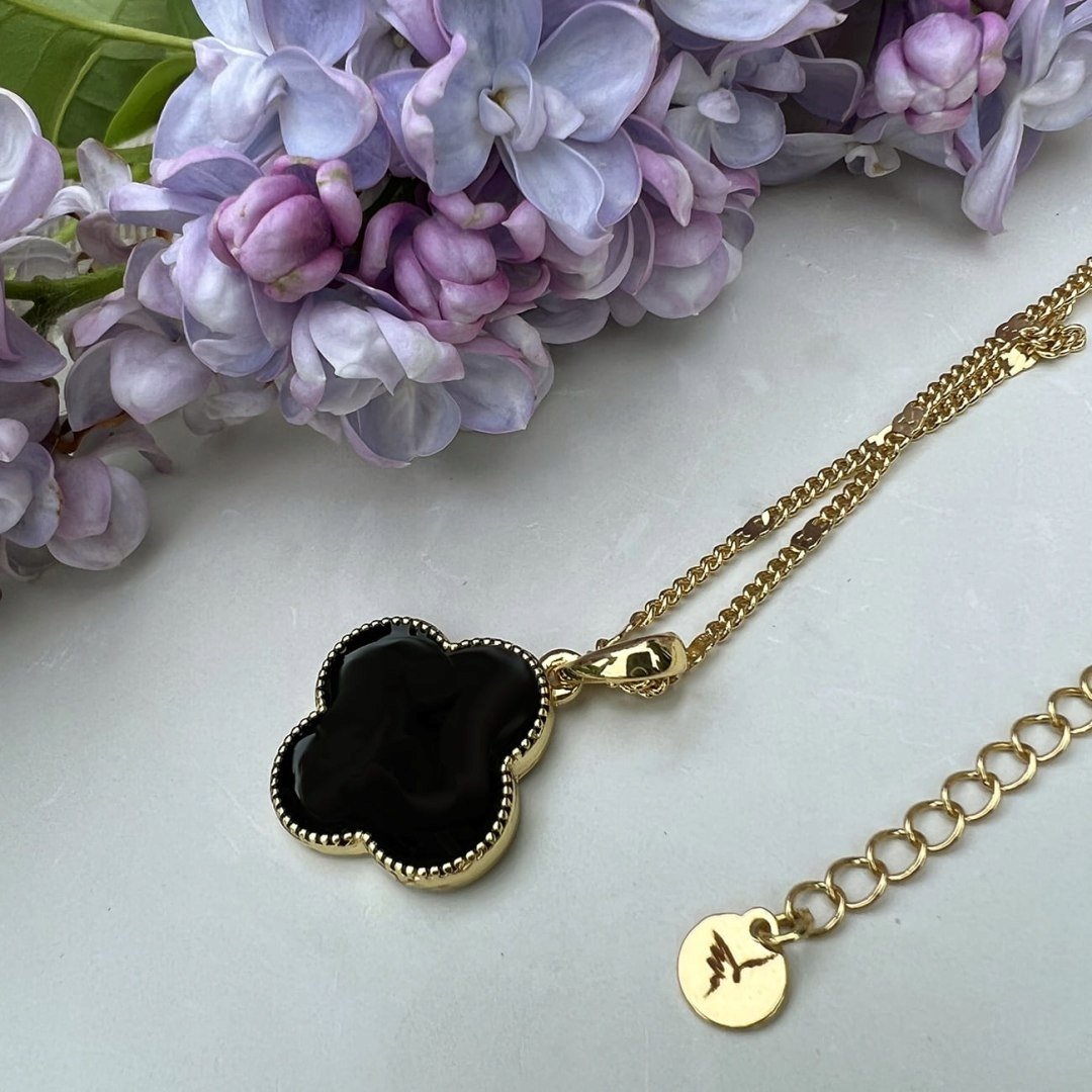 NASZYJNIK Z ŚREDNIĄ KONICZYNKĄ Z KOLEKCJI SUMMER FLOWERS (C23/LAT/69/2AU)