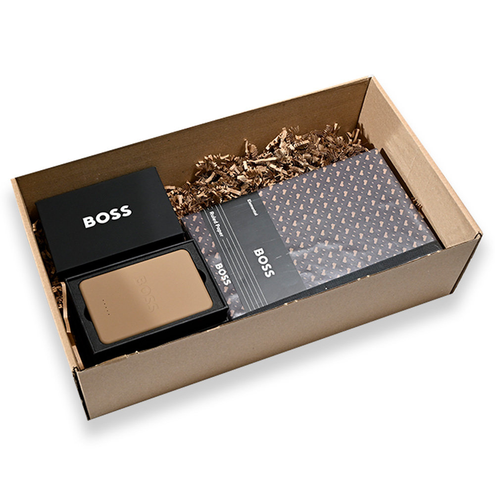 Zestaw prezentowy – Powerbank BOSS, Brelok BOSS, Notes BOSS, Kartka