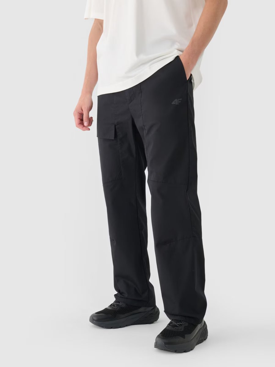 Spodnie casual męskie 4F 4FRSS24TTROM1327-20S Czarny