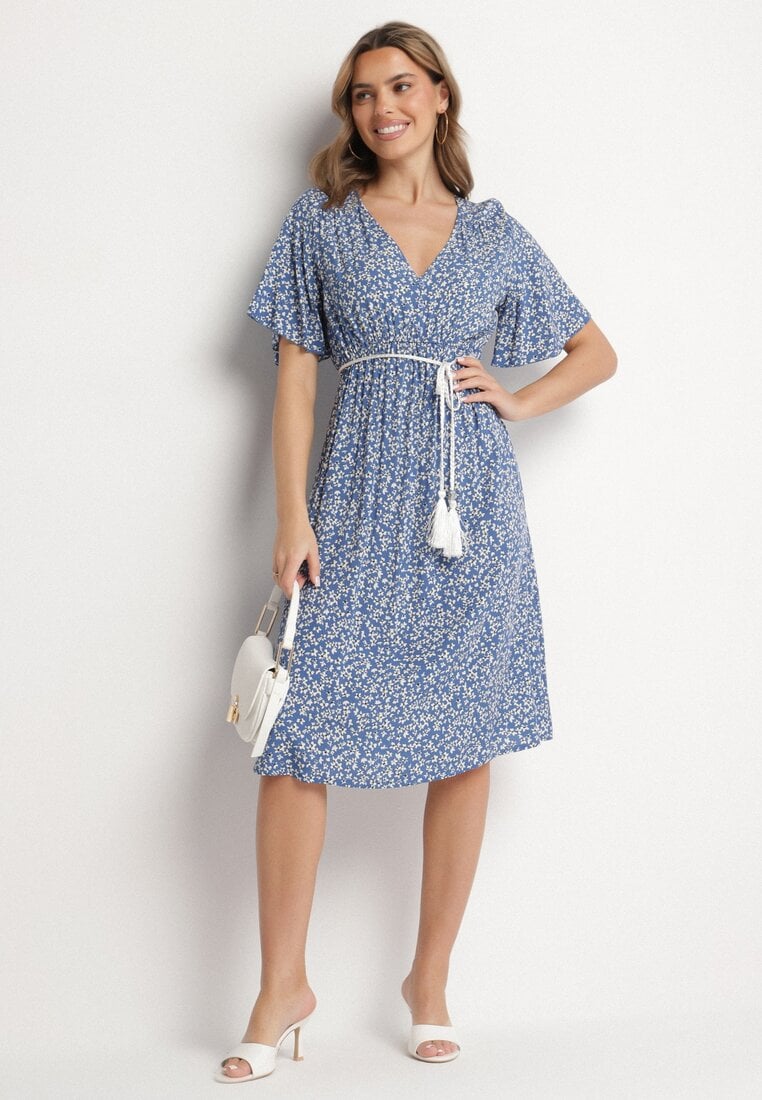 Niebieska Sukienka z Bawełny Rozkloszowana w Kwiaty Esirive