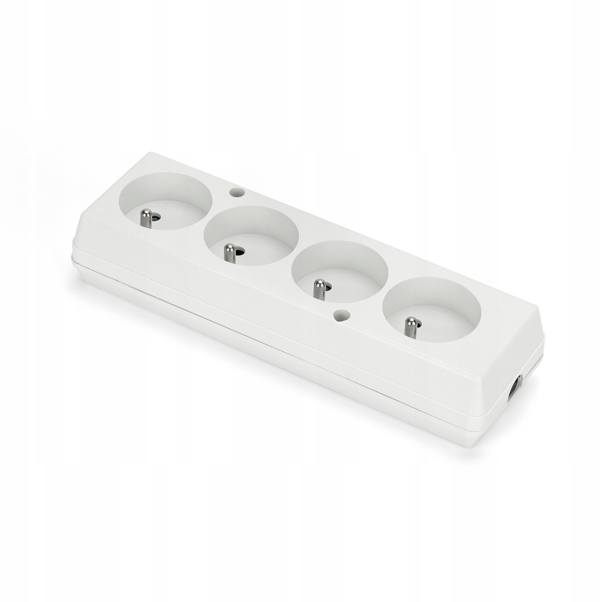 Gniazdo czterokrotne z uziemieniem MT088-B